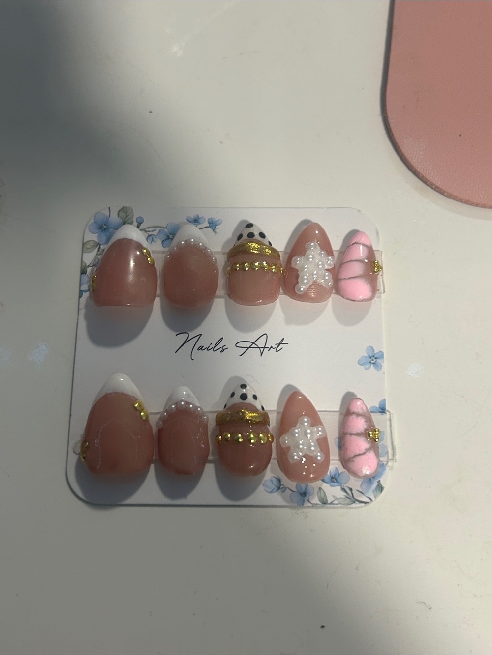 Handmade press on nails by glowbymal